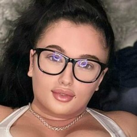 thefanhub exclusive model gallery