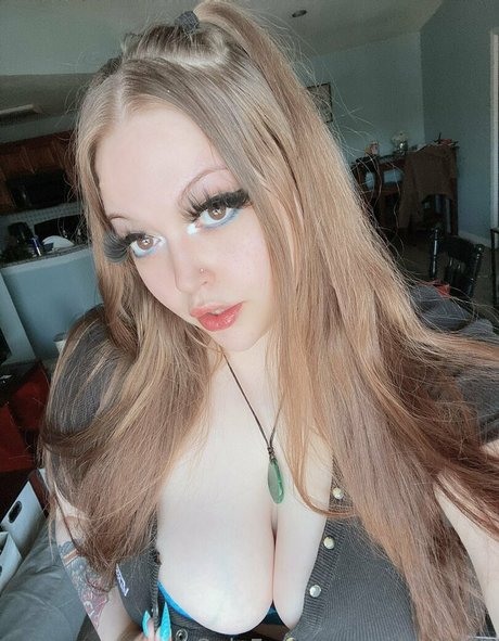 SoloQQ420 pornographic actress archive