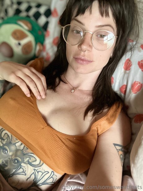 somesweetfruits model sex archive