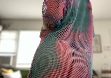 somesweetfruits art model photo