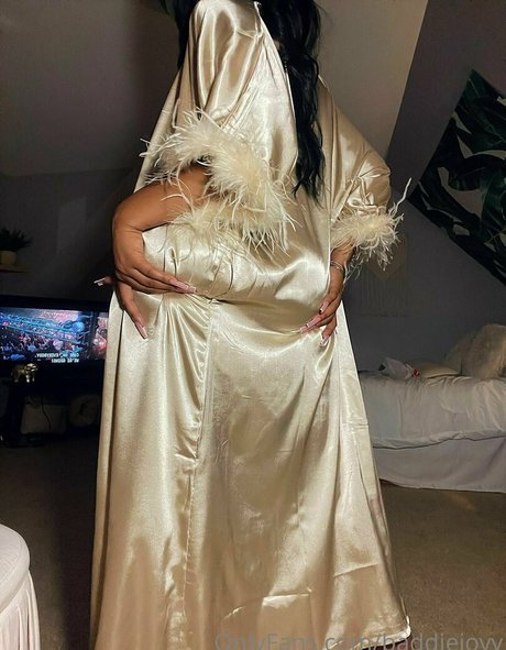 baddiejoyy star erotic archive