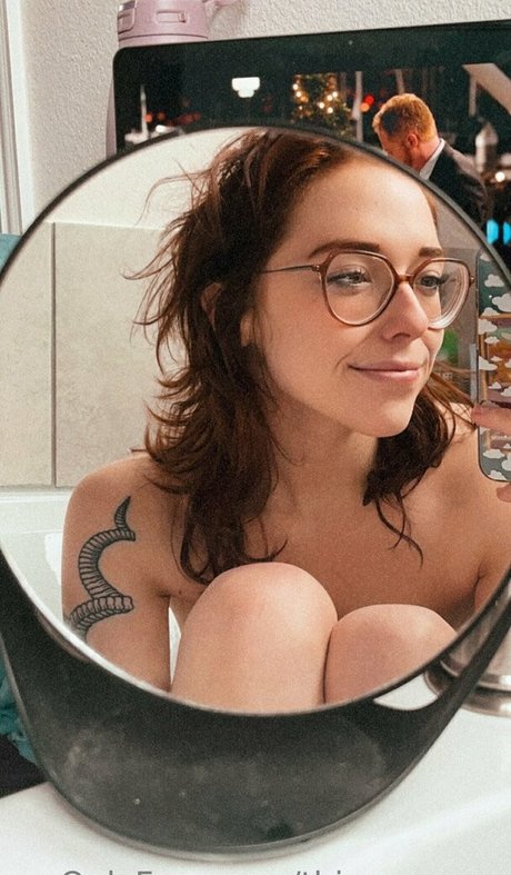 thiccameron pornographic star pictures