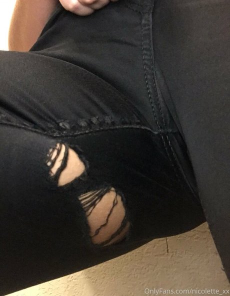 nicolette xx erotic model photos