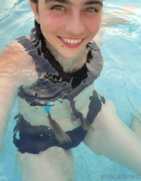 EroicaForest pornstar img