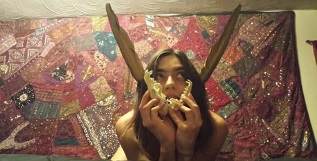 EroicaForest sexy pornstar img