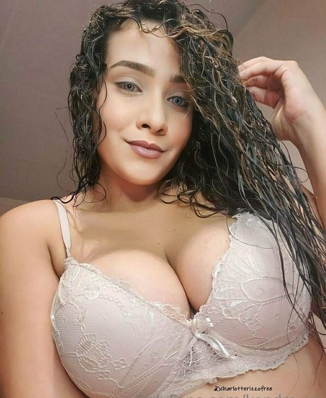 kendra xs nudes star gallery