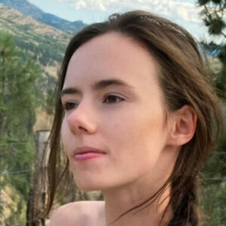 skyhighsierrafree model pictures