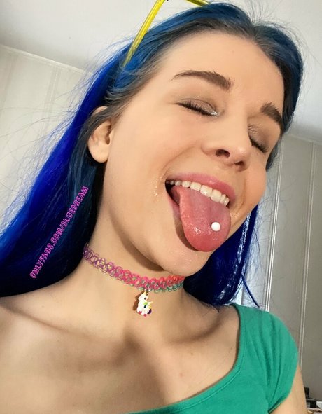 Blue Dream exclusive star photo