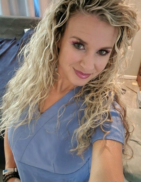 white lingerie onlyfans pornos picture