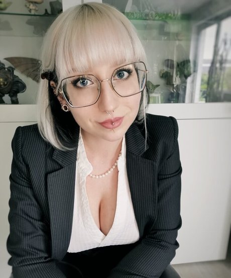 Methvespertine pornographic model gallery