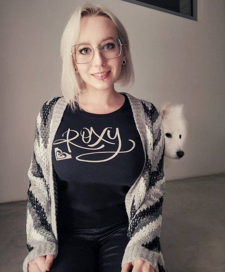 Methvespertine nude model photos