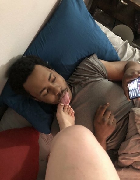 Creamonitfancy pornstar exclusive pictures