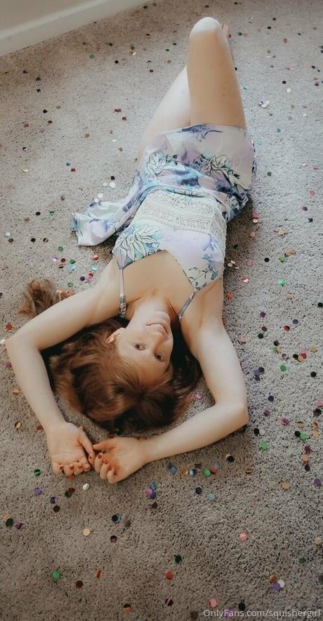 squishergirl model high quality photos