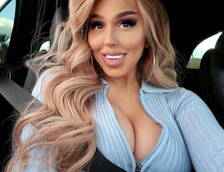 La Demi star porn photos