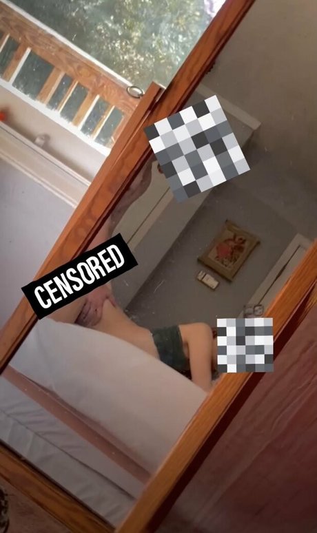 alliecatxoxo star adult pic