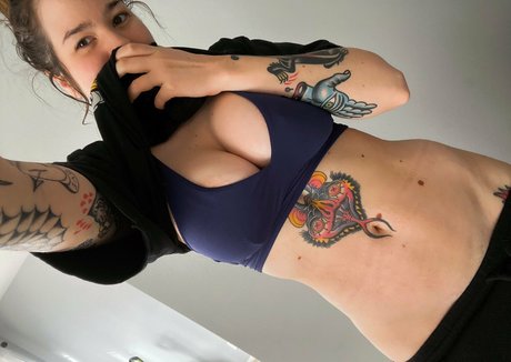 AnnieJay hd pornstar pics