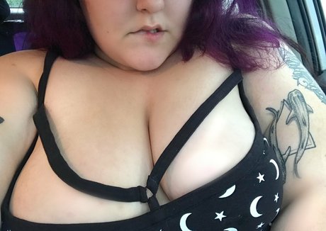 scarletlabelle star top picture