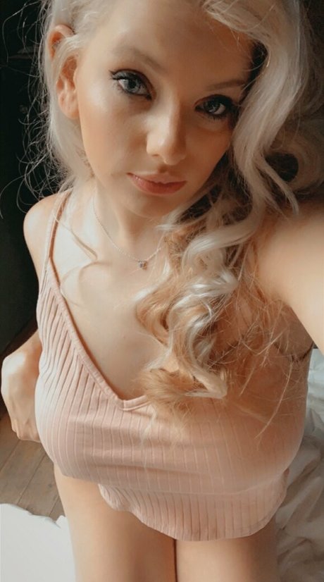 blonde hot wife onlyfans free pic