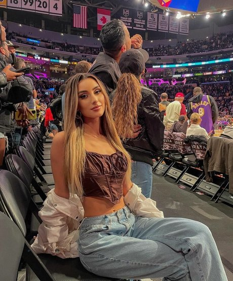 Adriatiles sex actress pic