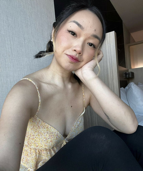 big tits blonde onlyfans sexy pics