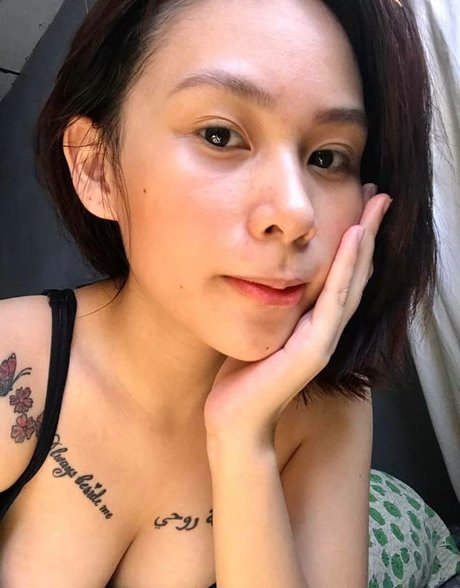 Ayemami model nude image