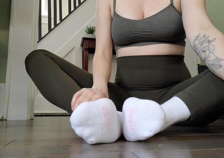 sloan paws art pornstar photo