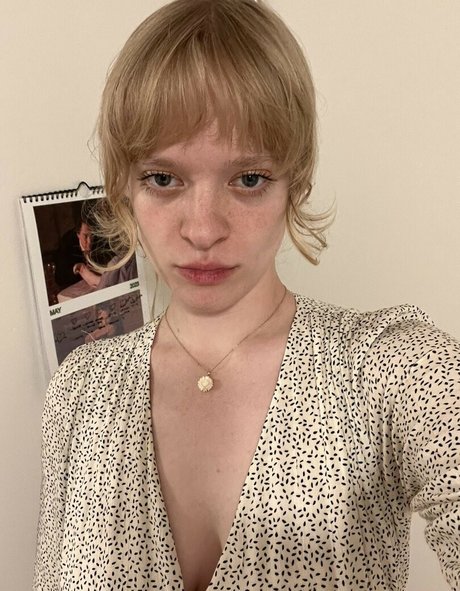 blackbloodridge pretty actress gallery