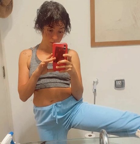 Valentina Bandeira pornstar adult photo