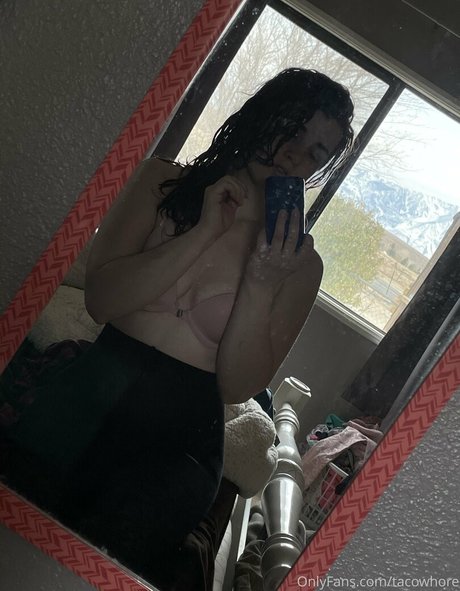 tacowhore model hd img