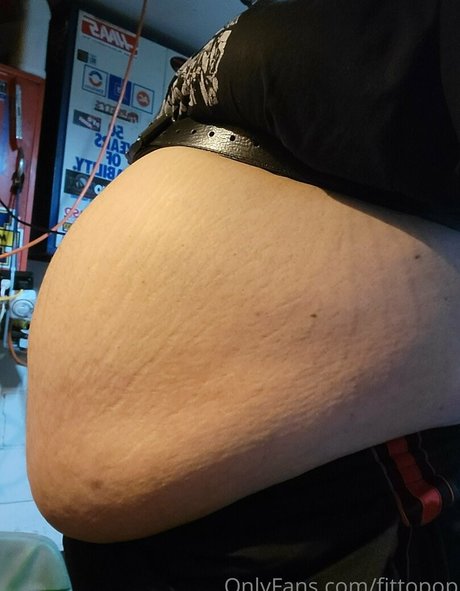 fittopop pornographic actress pictures