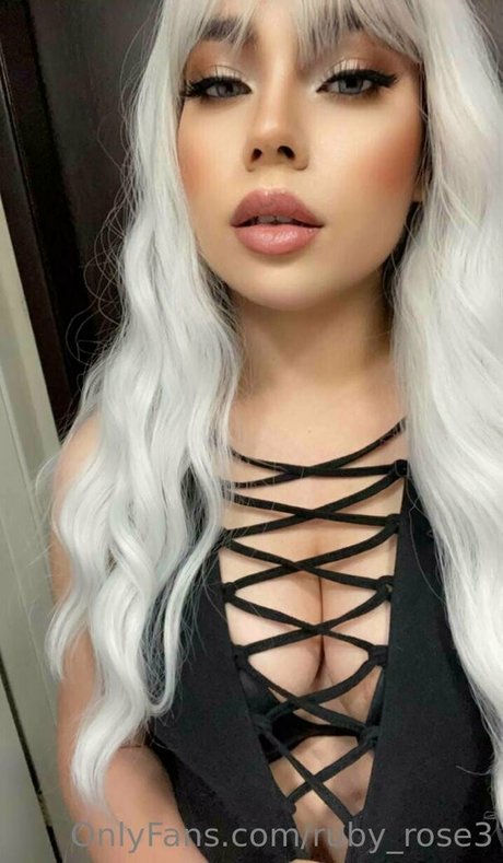 ruby rose3 model adult photos
