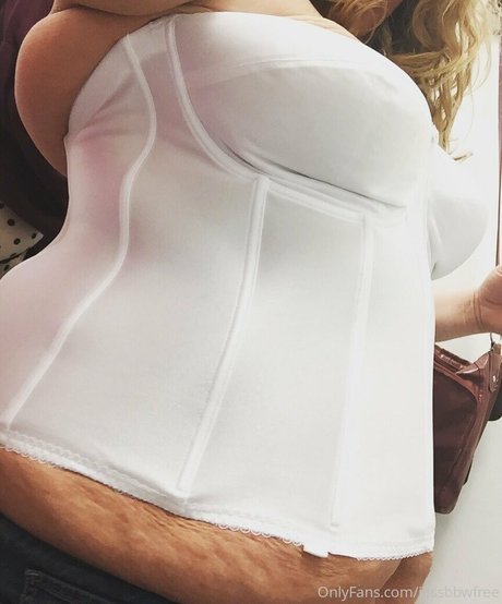 jessbbwfree erotic model pic