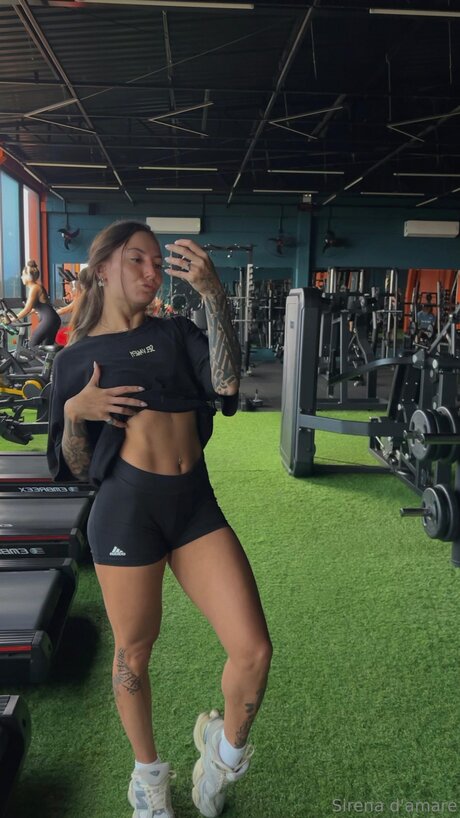 Sirenadamare model hot galleries