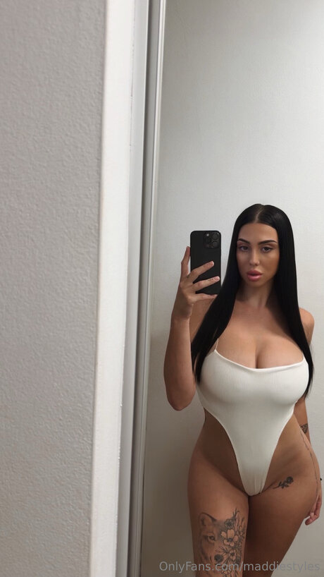 Maddiestyles pornstar xxx image