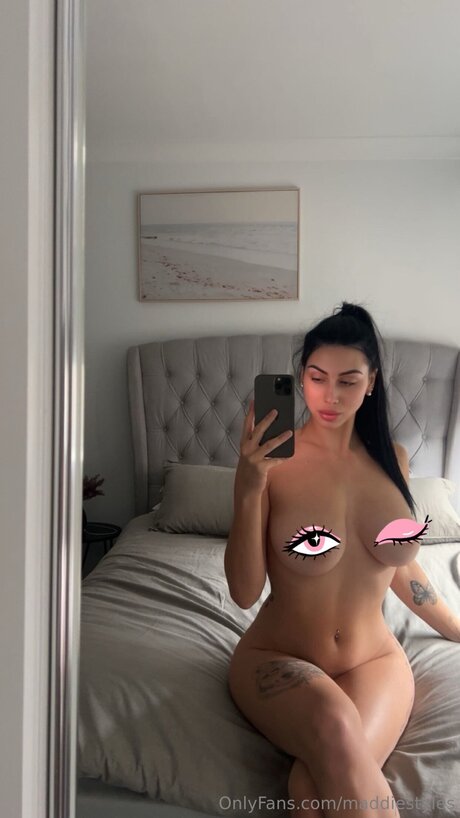 Maddiestyles nudes star archive