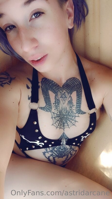 Astridarcane adult model archive