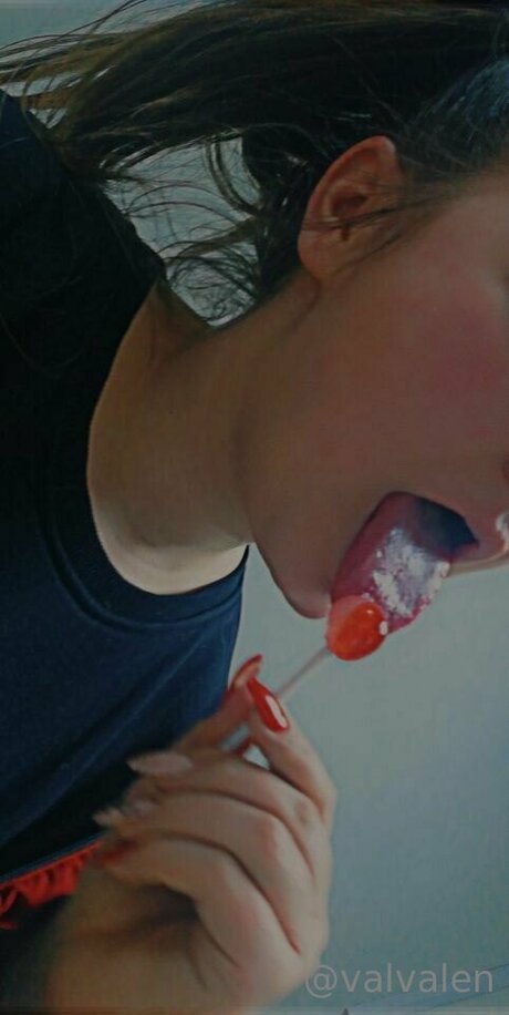 Valvalen pornographic model archive