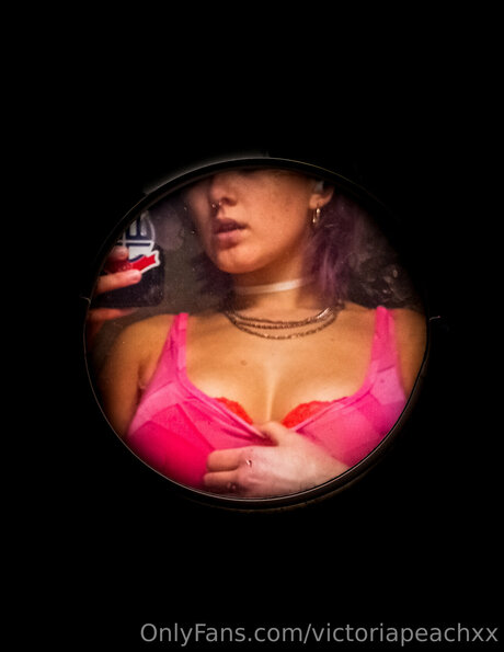 Victoriapeachxx actress photo