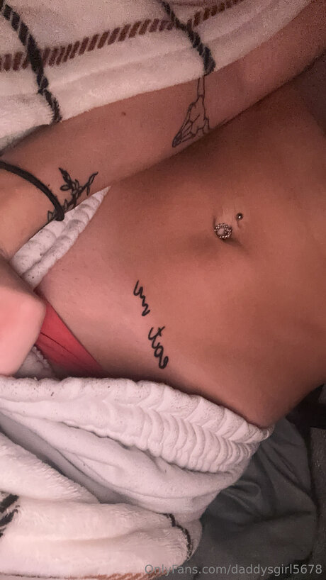 busty mom onlyfans free pic