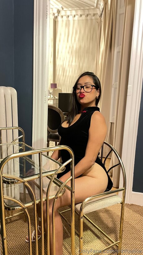 Shhhjuliiie model nudes galleries