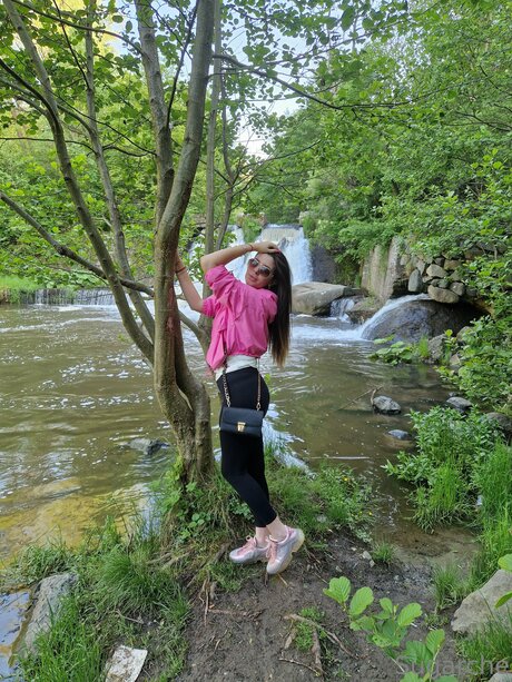 Sugarche sexy star img