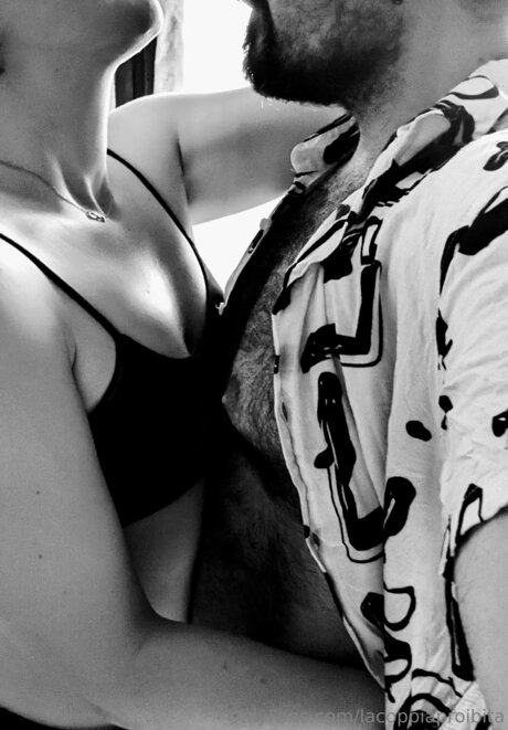 Lacoppiaproibita erotic star images