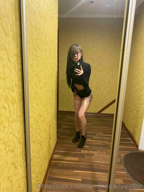 Andreasilvester naked actress gallery