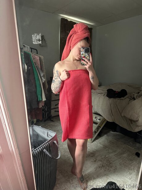 U416410466 adult model galleries