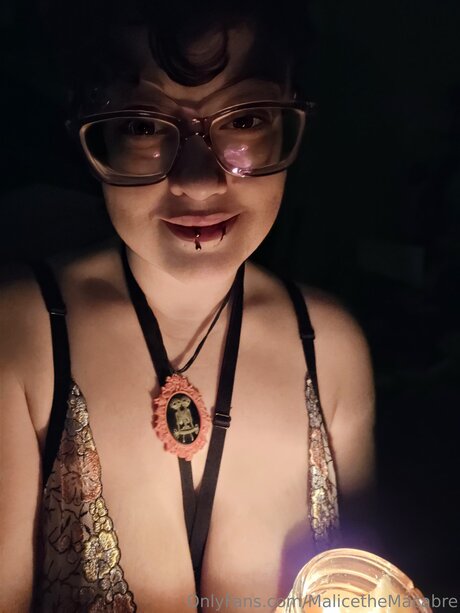 Malicethemacabre star exclusive picture