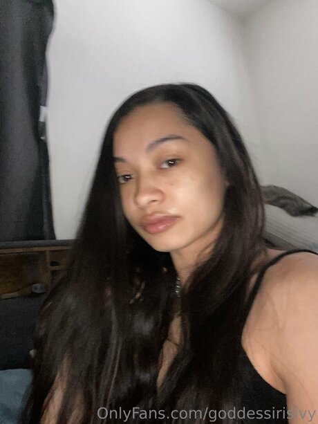 Goddessirisivy nudes pornstar image