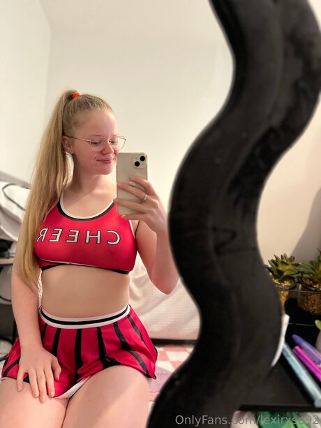 Lexirxse92 sex model archive