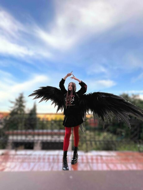 Lissa Skarlet adult model picture