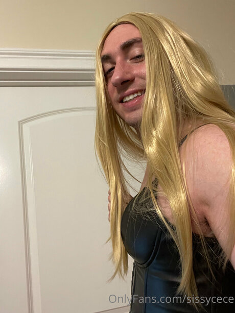 Sissycece star images