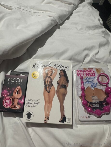 Sara7766 xxx pornstar pictures